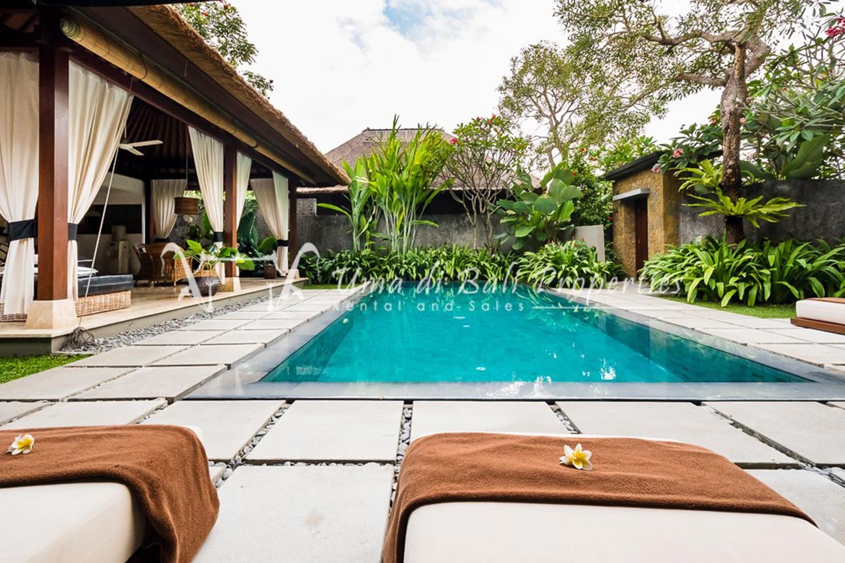 Villa Made Petitenget - Uma di Bali Properties